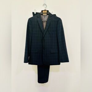 Class Club Gold Label Boys Charcoal Plaid Suit - Size 18 Jacket & 20 Pants